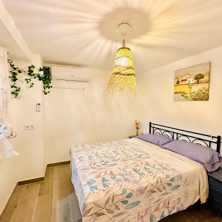 Sol Apartamentos Malaga Centro Екстериор снимка