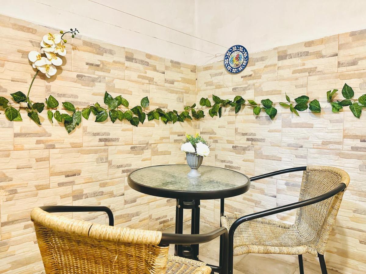 Sol Apartamentos Malaga Centro Екстериор снимка